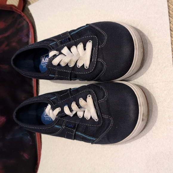 Navy blue keds - Picture 1 of 2
